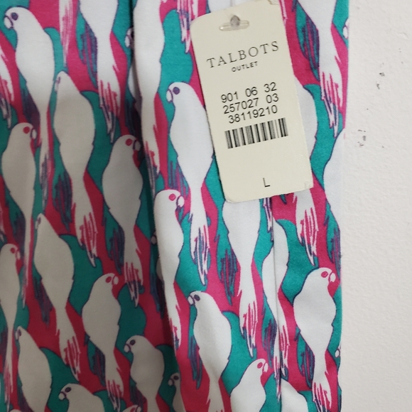 NWT Talbots Parrot Tropical Bird Novelty Print Sleeveless Blouse Colorful Large - Picture 5 of 9
